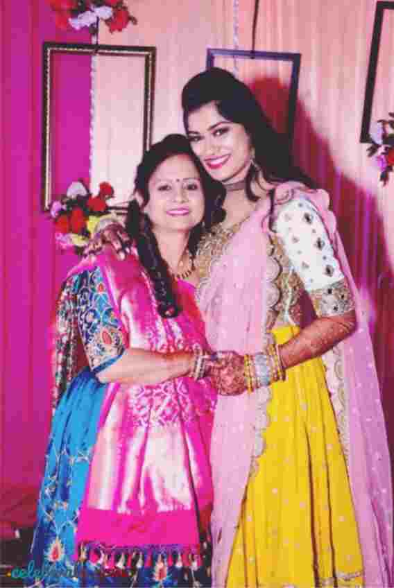 Bhumika Chheda with her mother