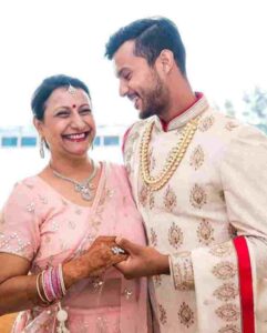Mayank Agarwal with his mother savita