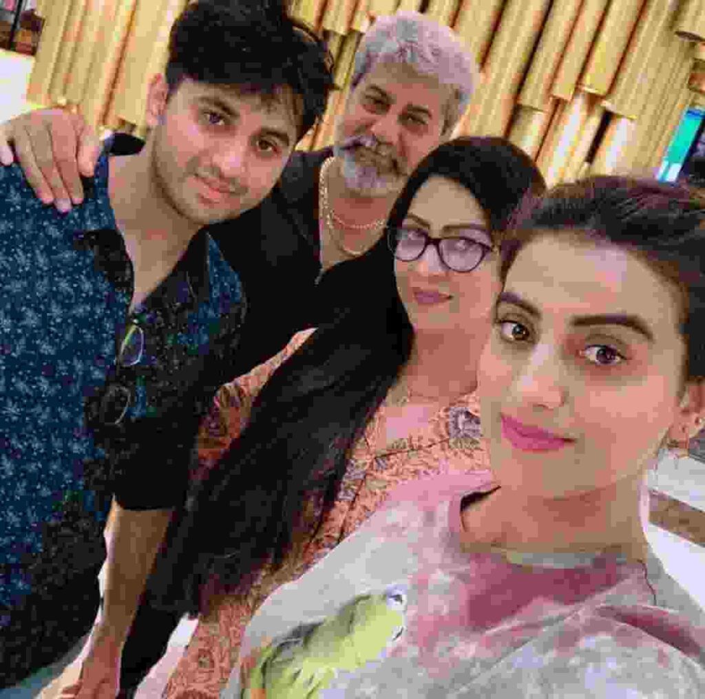Akshara Singh with her family