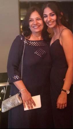 Vidhi Pandya with her mother Rita Pandya