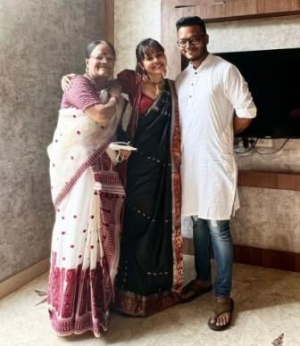 devoleena bhattacharjee family