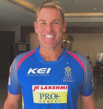 Shane Warne in the jersy of Rajasthan Royals