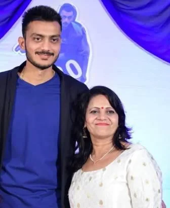 Axar Patel with her mother Pritiben Patel