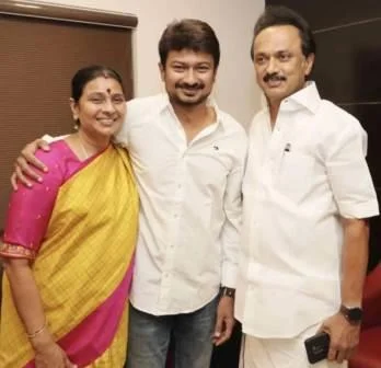 Udhayanidhi Stalin with his parents